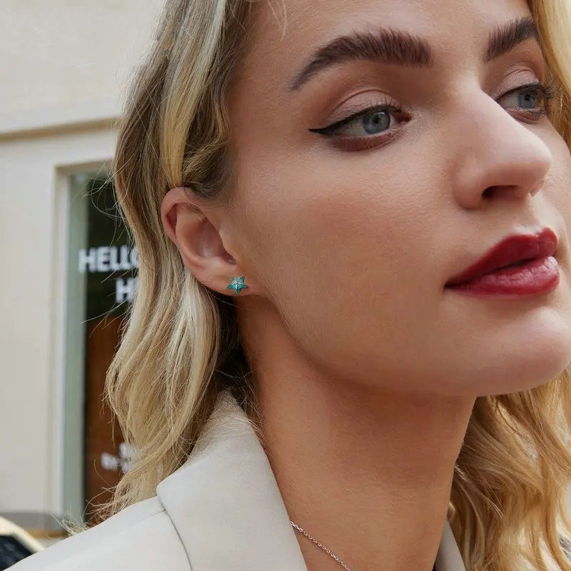 Boucles d'oreilles à tige en forme d'étoile de mer bleue, boucles d'oreilles simples plaquées platine