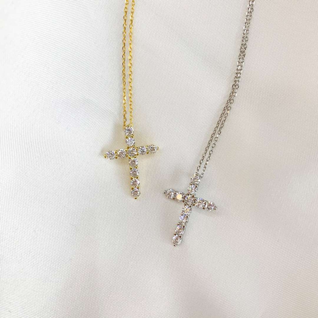 [Regalia jewelry]Unique Cross Shape Necklace