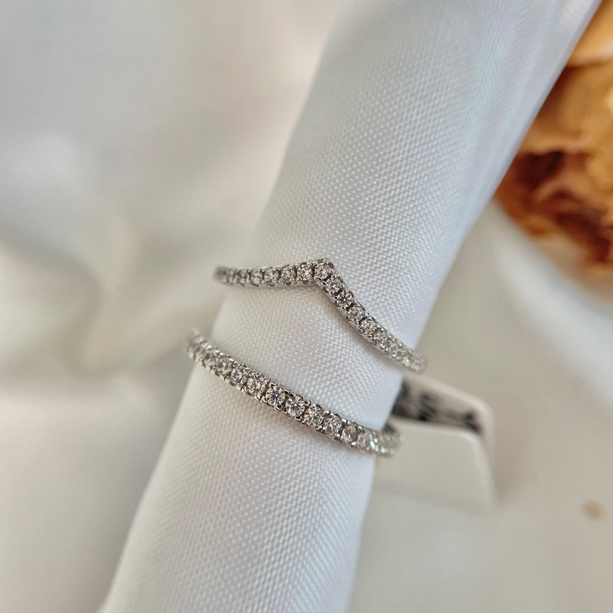 [Joyas Regalia] Anillo de tenis elaborado