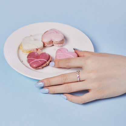 [Joyas Regalia] Anillo diario delicado con corte esmeralda vibrante
