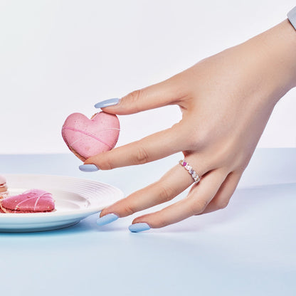 [Joyas Regalia] Anillo diario delicado con corte esmeralda vibrante