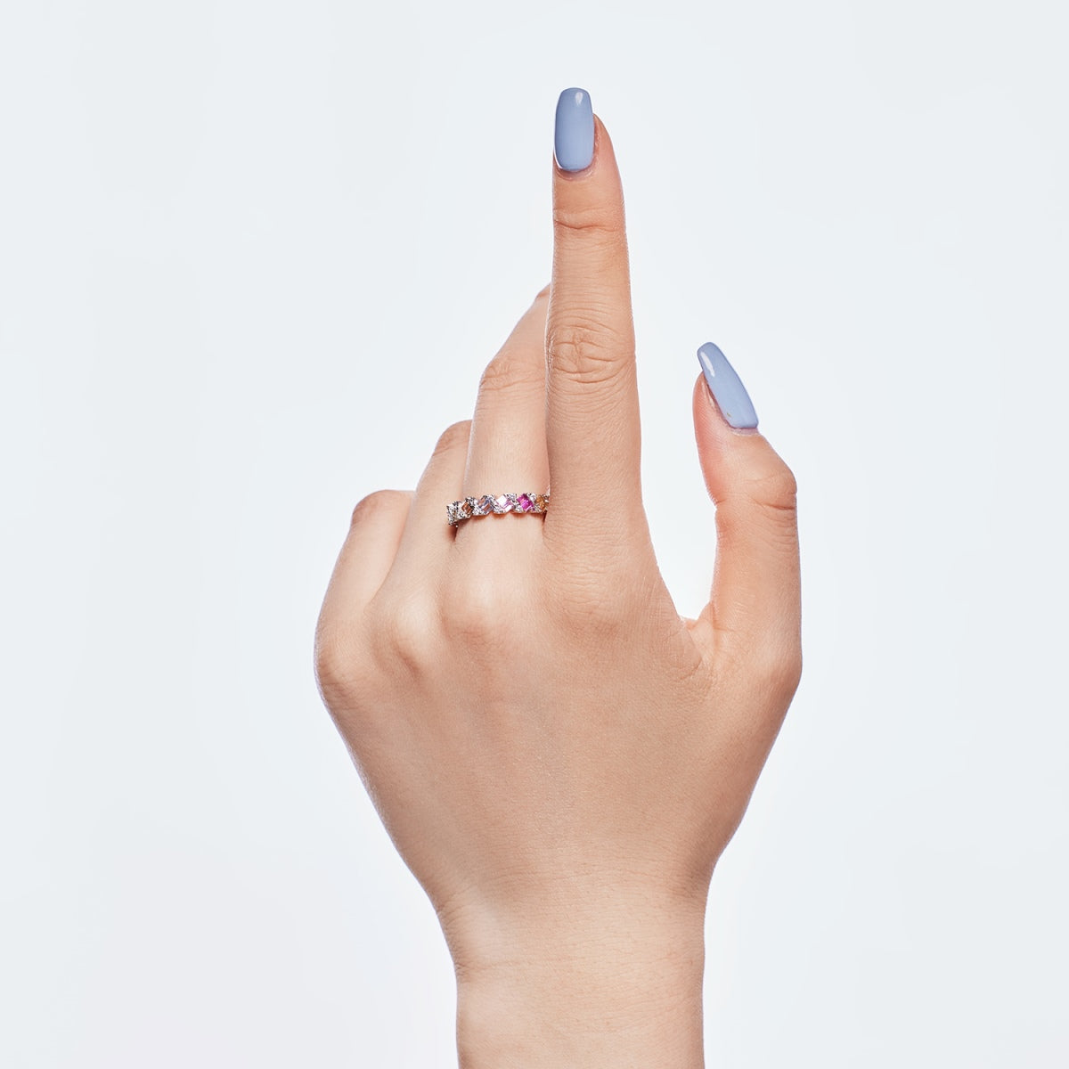 [Joyas Regalia] Anillo diario delicado con corte esmeralda vibrante