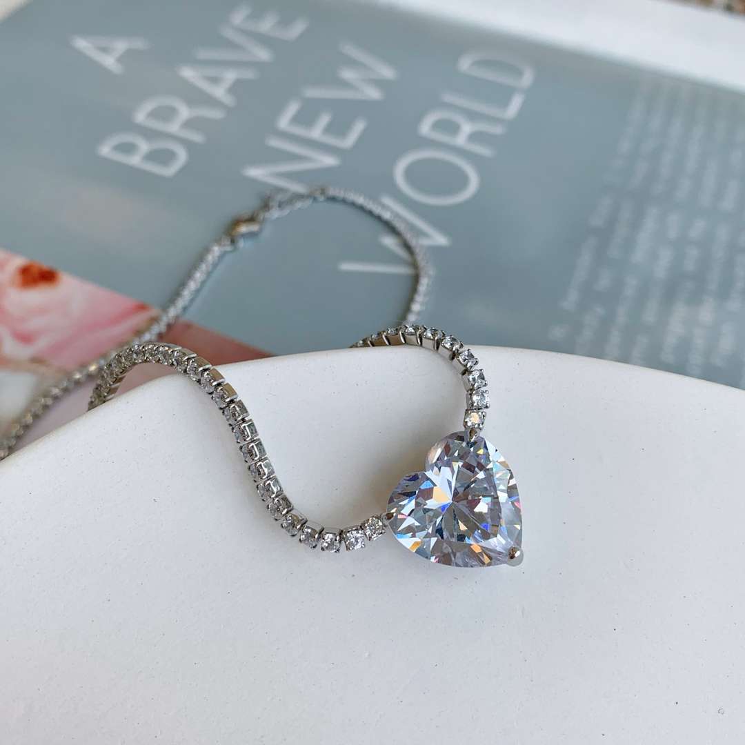 [Regalia jewelry]8.0 Carat Versatile Colorful Sweet Heart-Shaped Tennis Necklace