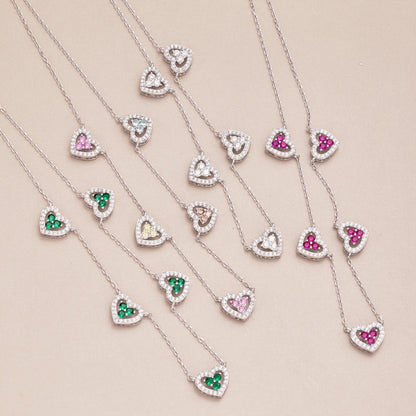 [Joyas Regalia]Collar de cinco corazones brillantes