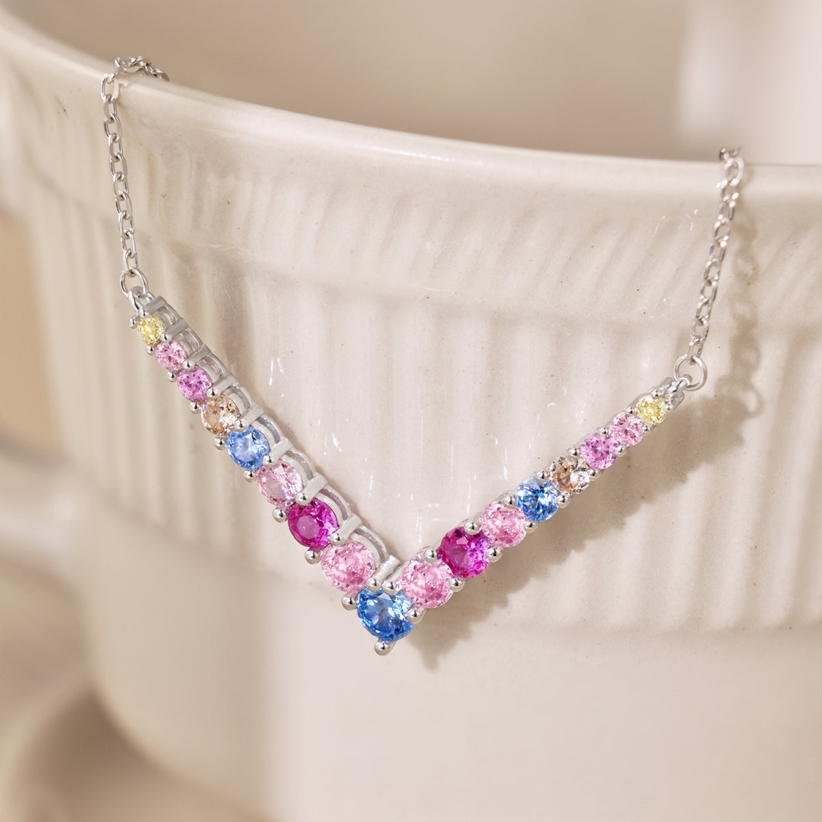 [Bijoux Regalia] Collier rond orné
