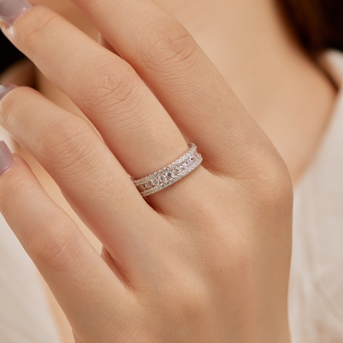 [Joyas Regalia] Anillo diario delicado y colorido con corte redondo