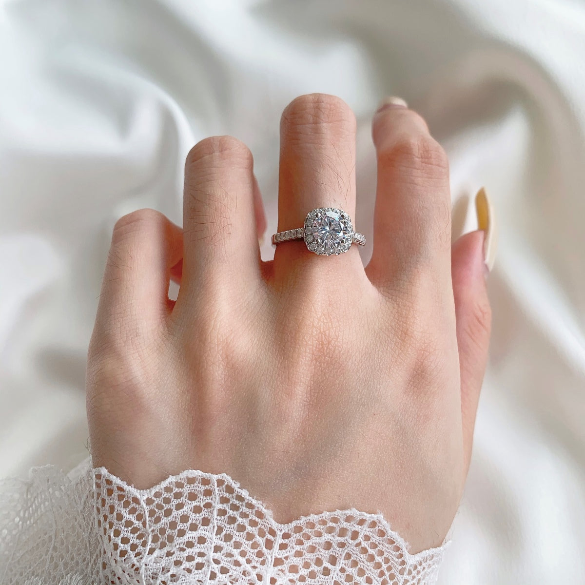 [Regalia jewelry]Dazzling Resplendent Round Cut Wedding Ring