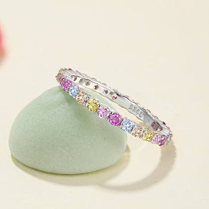 [Joyas Regalia] Elegante anillo diario de corte redondo intenso