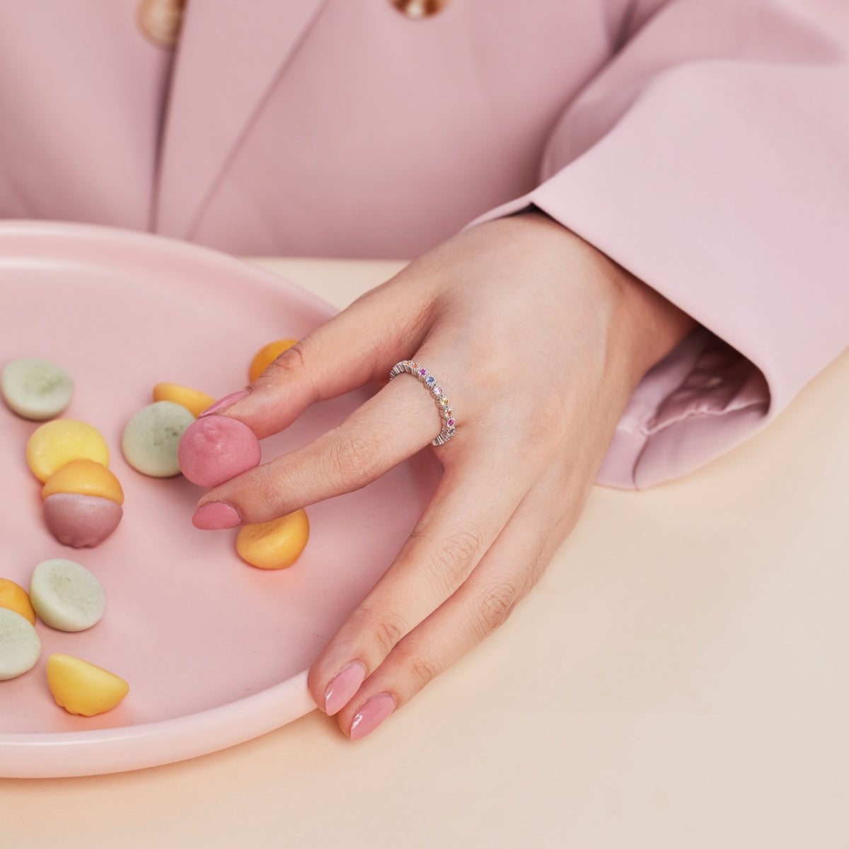 [Regalia jewelry]Unique Scintillating Round Cut Daily Ring
