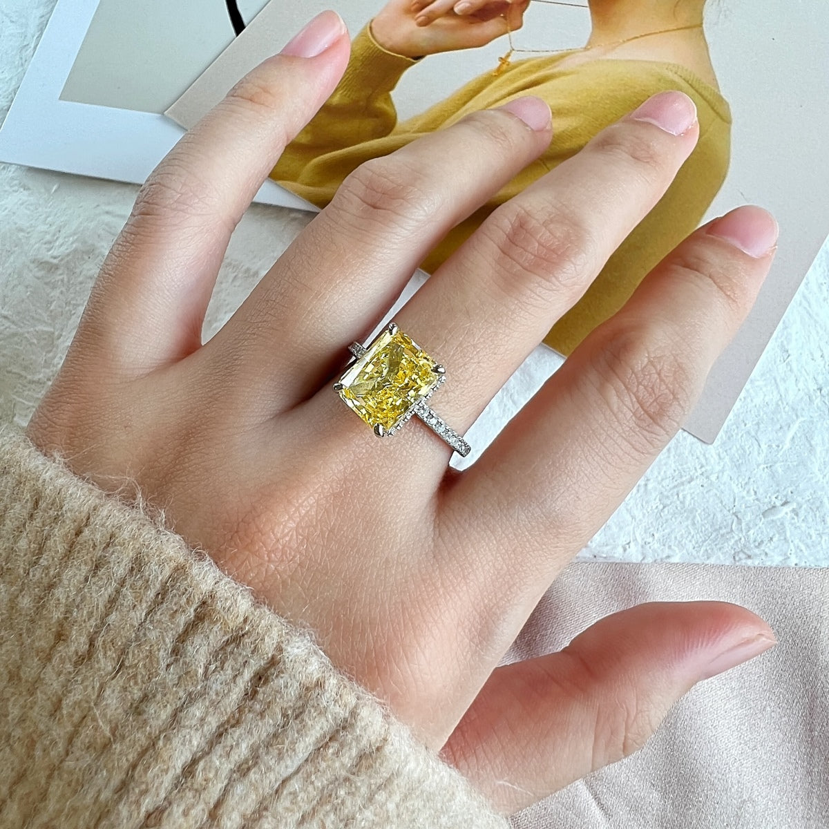 [Joyas Regalia] Anillo de compromiso de lujo de 4,0 quilates