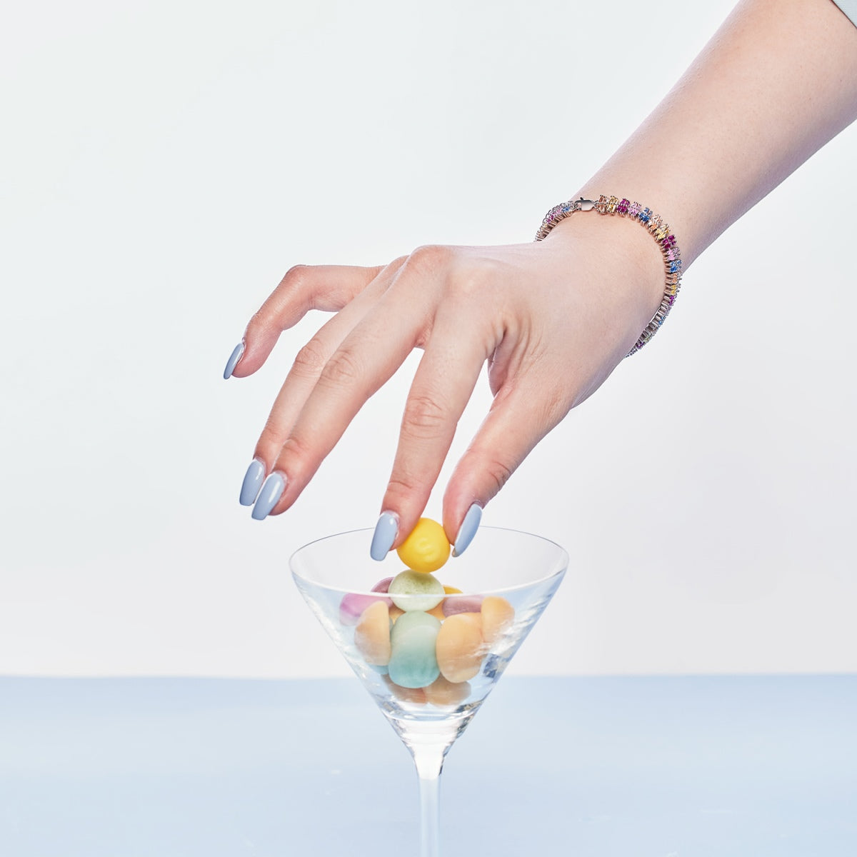 [Bijoux Regalia] Bracelet de fête multi-coupes étincelant et exquis