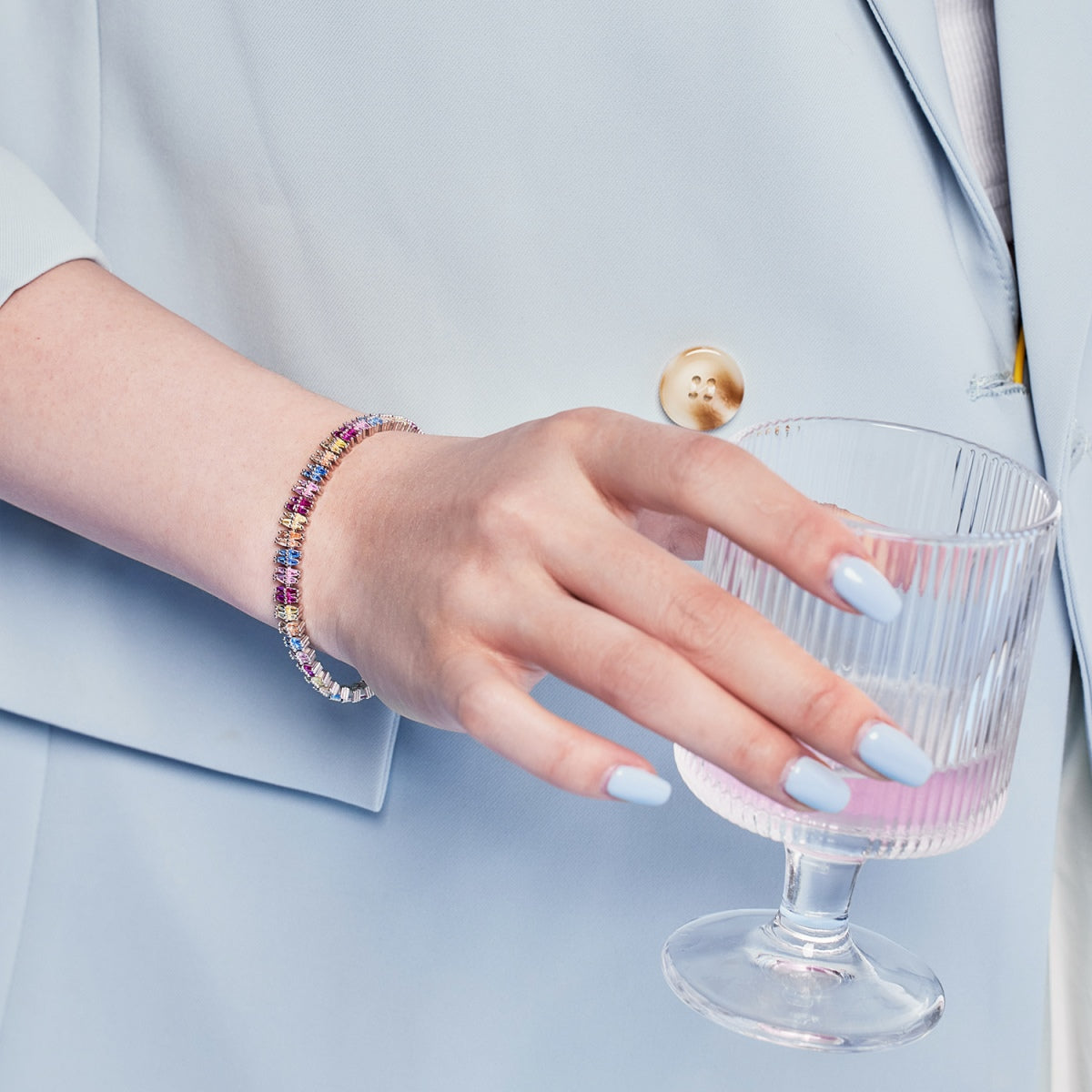 [Bijoux Regalia] Bracelet de fête multi-coupes étincelant et exquis