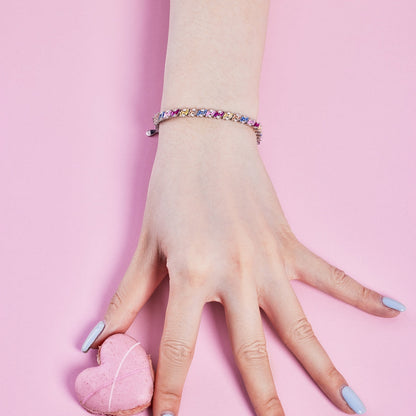 [Bijoux Regalia] Bracelet de fête orné et scintillant à plusieurs coupes