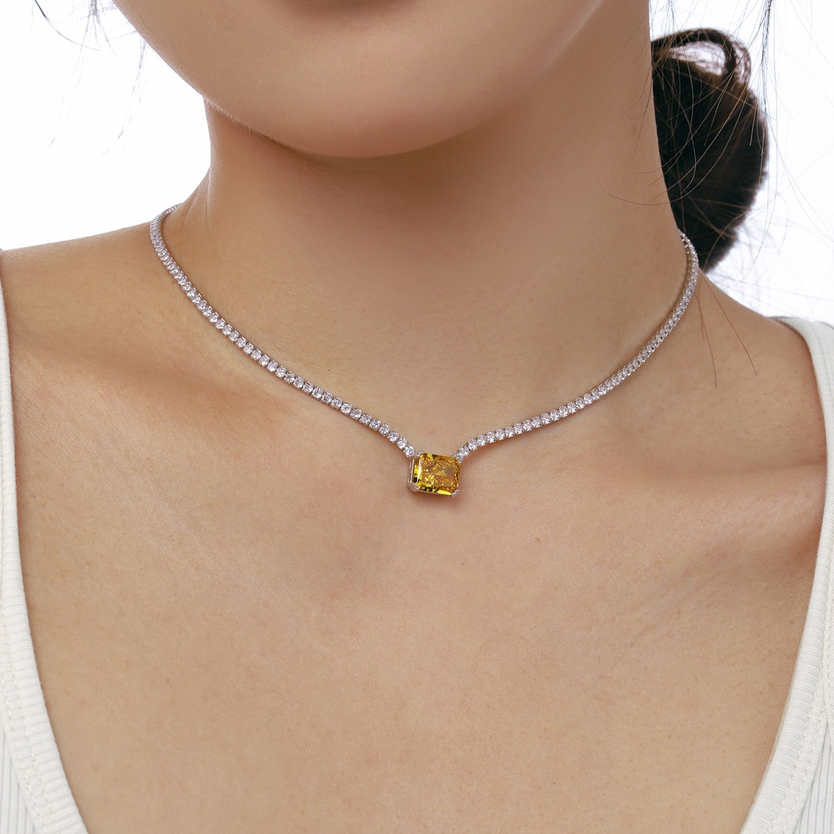 [Regalia jewelry]4.0 Carat Elegant Radiant Cut Necklace