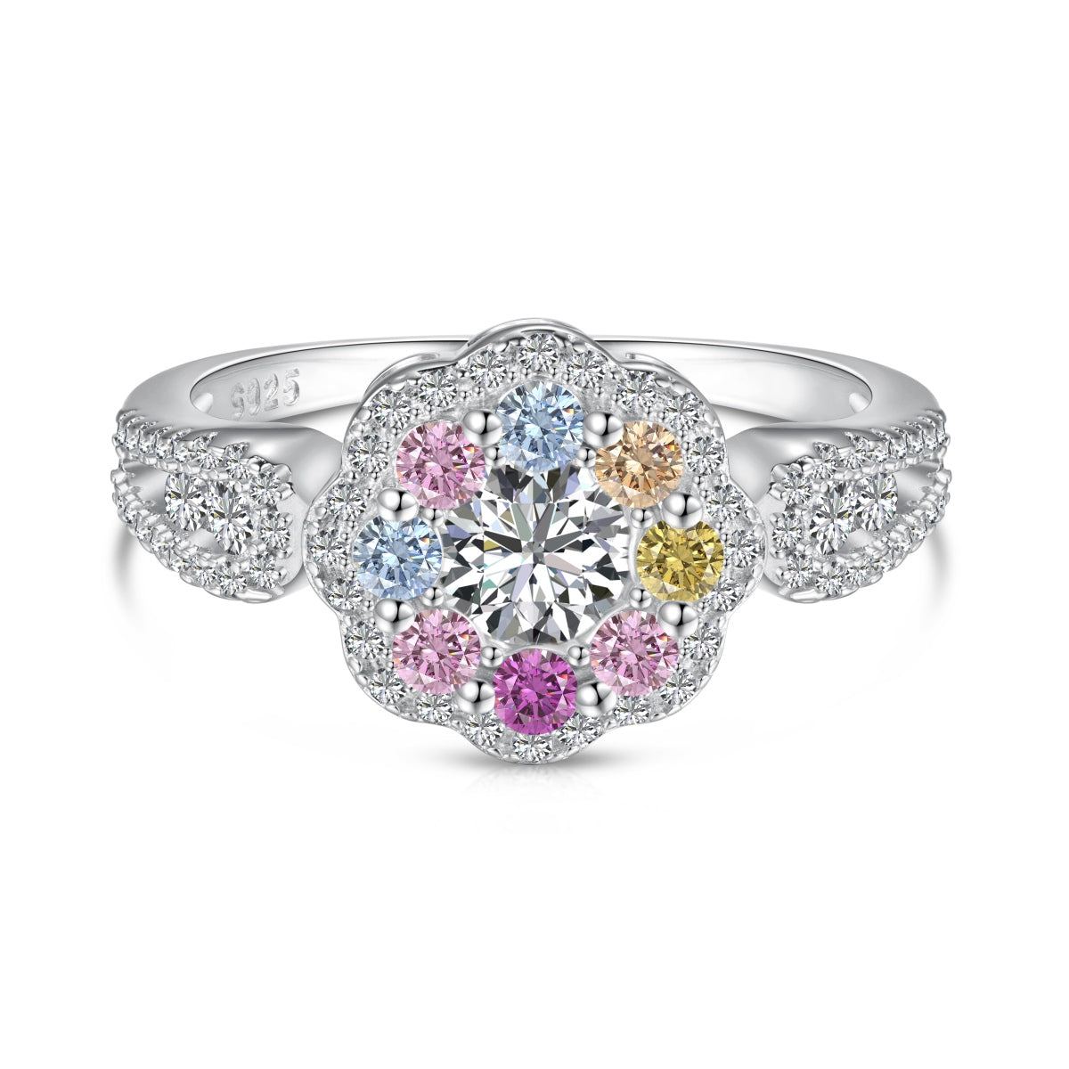 [Joyas Regalia] Anillo de bodas con delicados y coloridos detalles en forma de flor tallada en forma redonda.