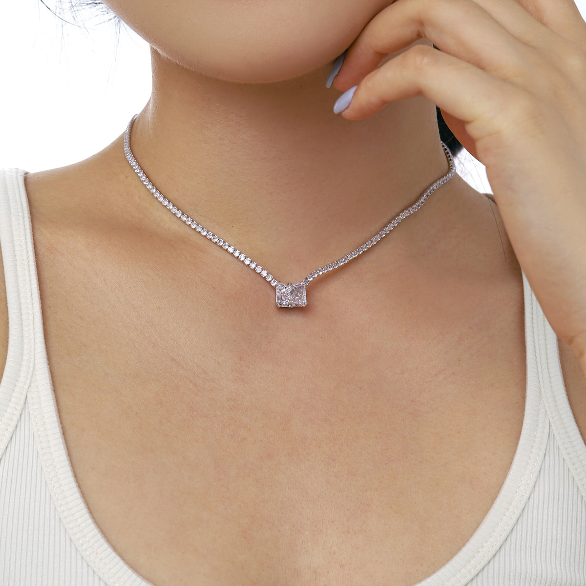 [Regalia jewelry]4.0 Carat Elegant Radiant Cut Necklace
