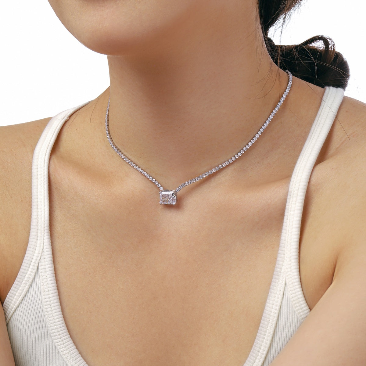 [Regalia jewelry]4.0 Carat Elegant Radiant Cut Necklace