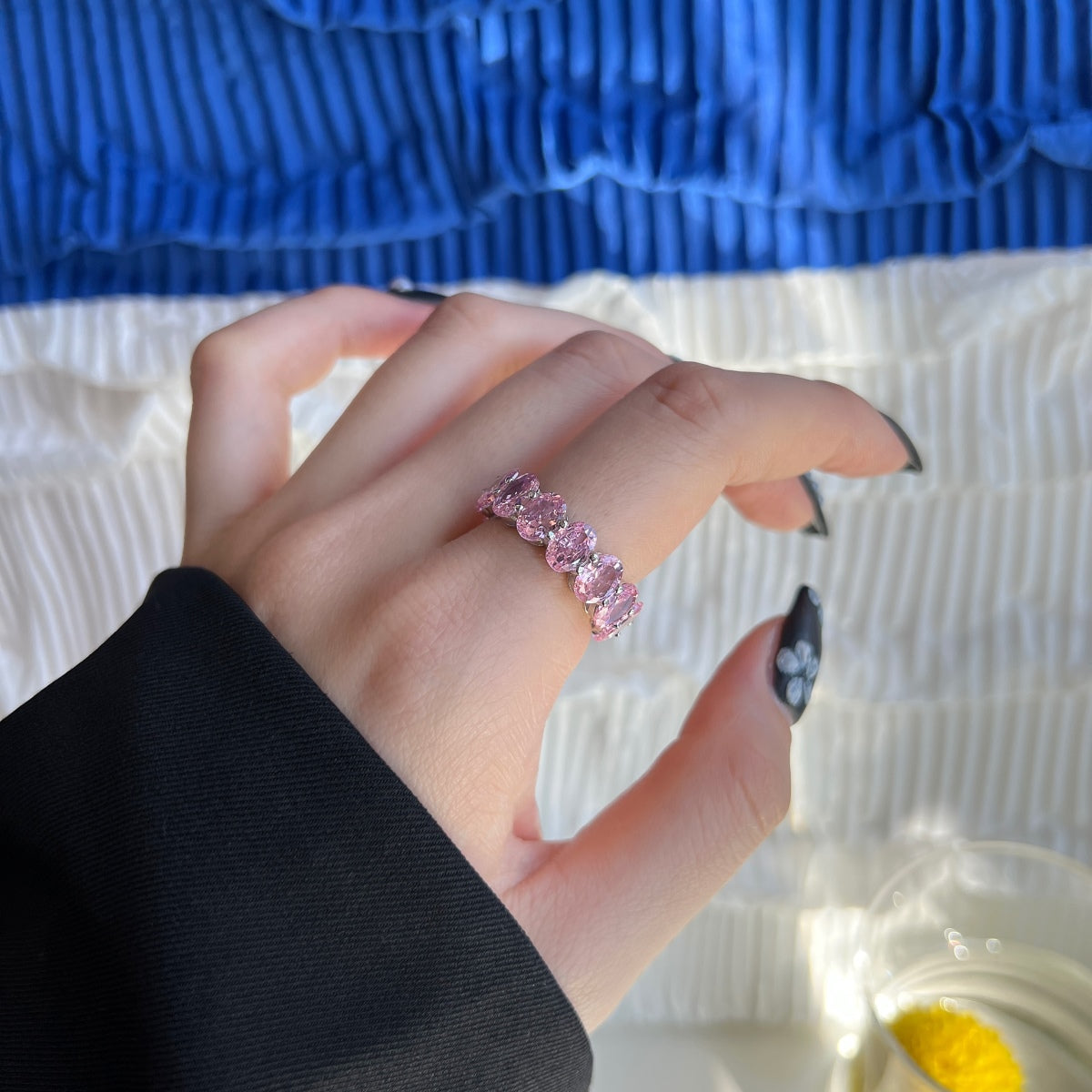 [Joyas Regalia] Anillo de tenis delicado con corte cojín alargado