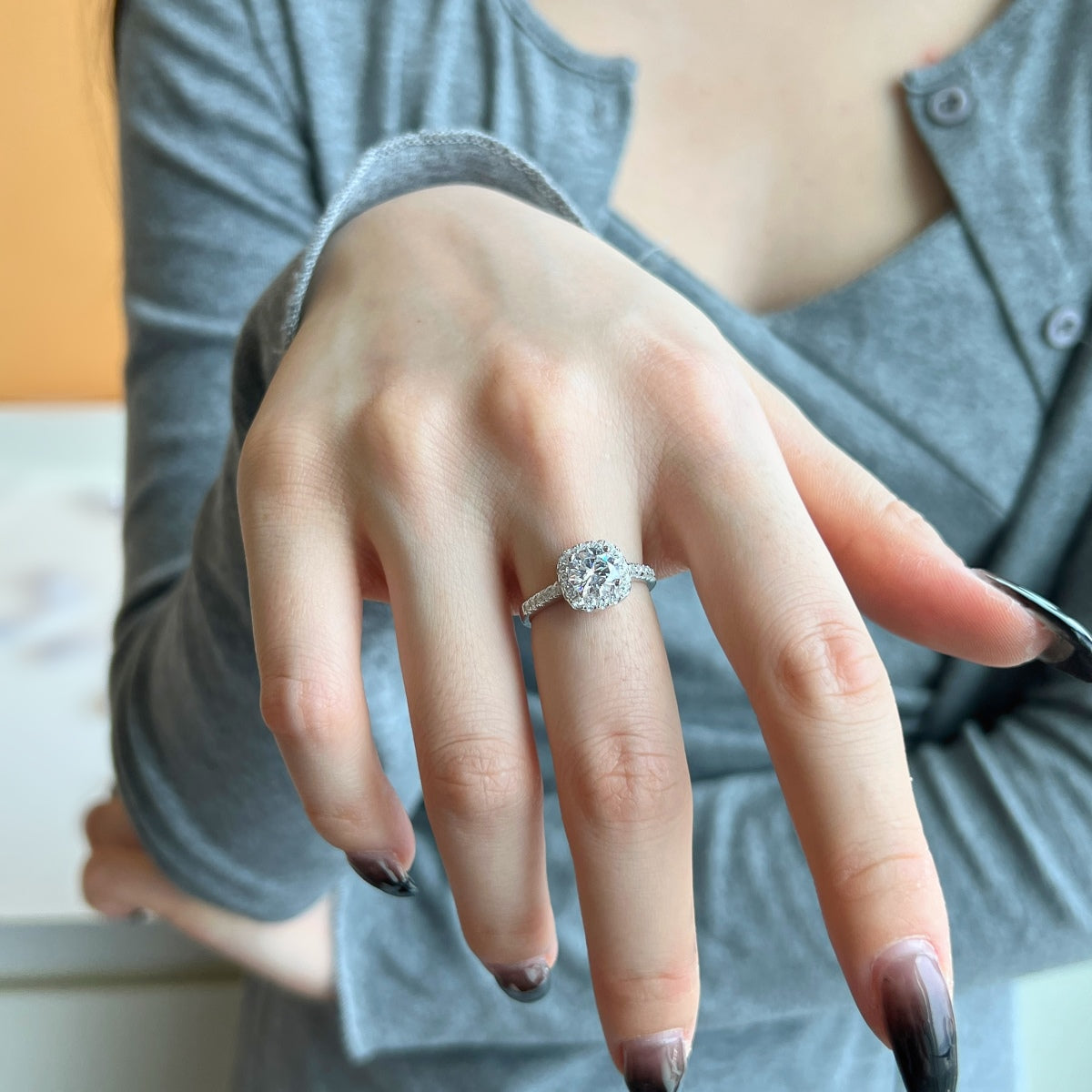 [Regalia jewelry]Dazzling Resplendent Round Cut Wedding Ring