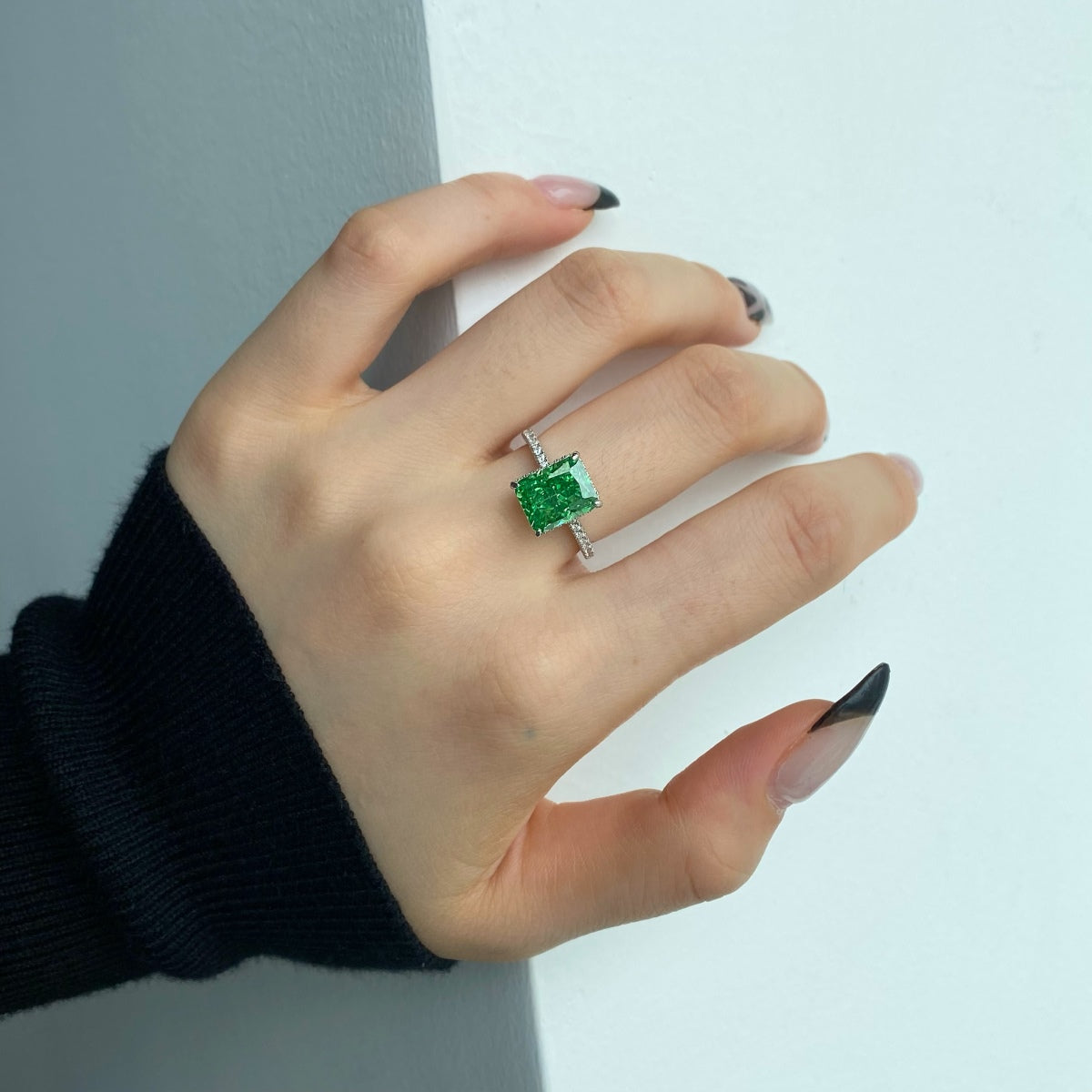 [Joyas Regalia] Anillo de compromiso de lujo de 4,0 quilates