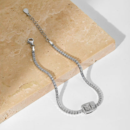 [Bijoux Regalia] Bracelet de banquet luxueux et éblouissant de forme carrée
