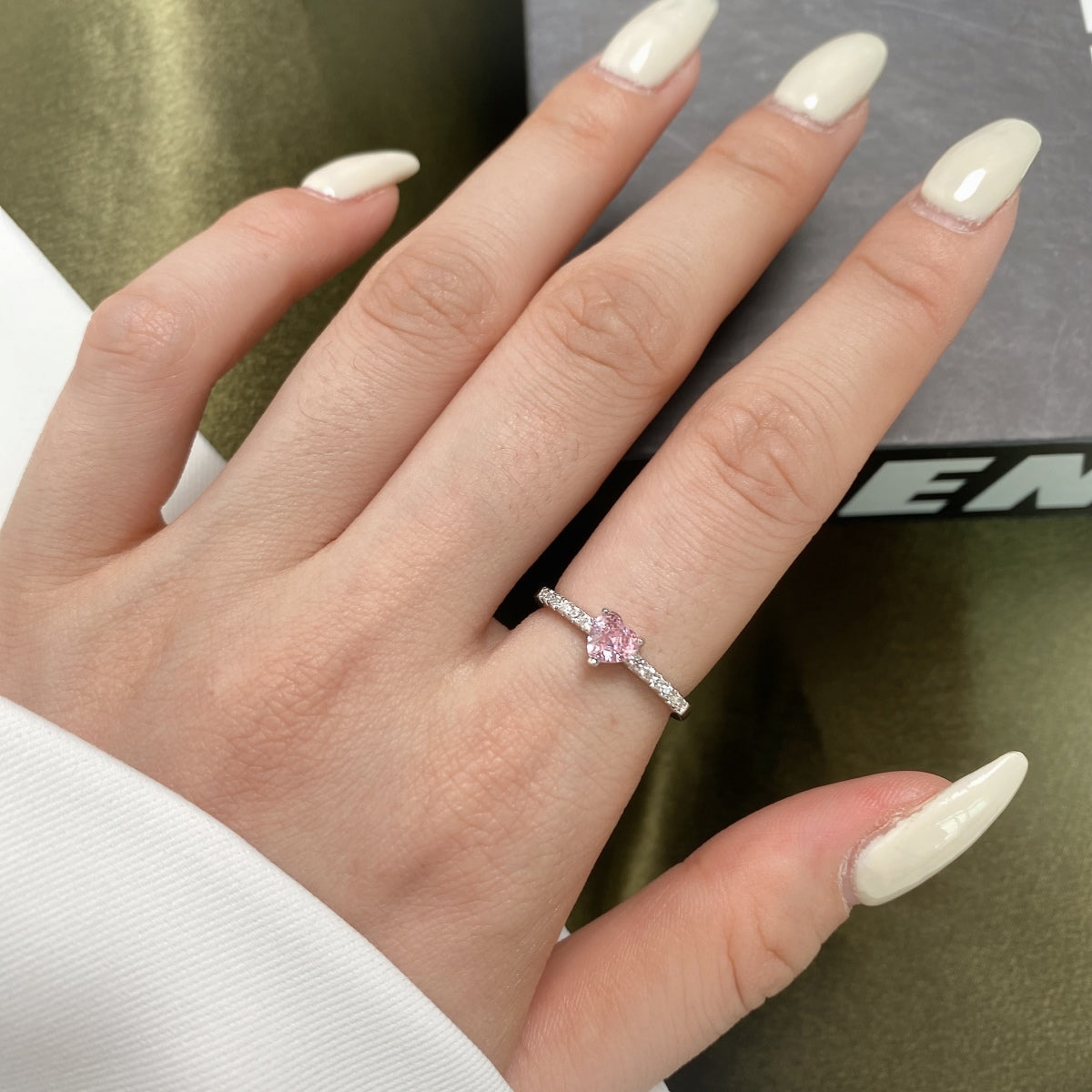 [Regalia jewelry]0.5 Carat CaratEternity Charming Heart Shape Lover Ring
