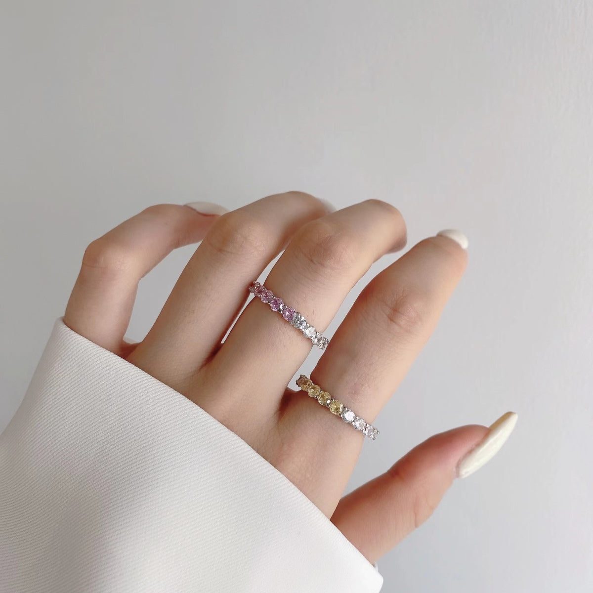 [Joyas Regalia] Anillo de tenis de corte redondo brillante