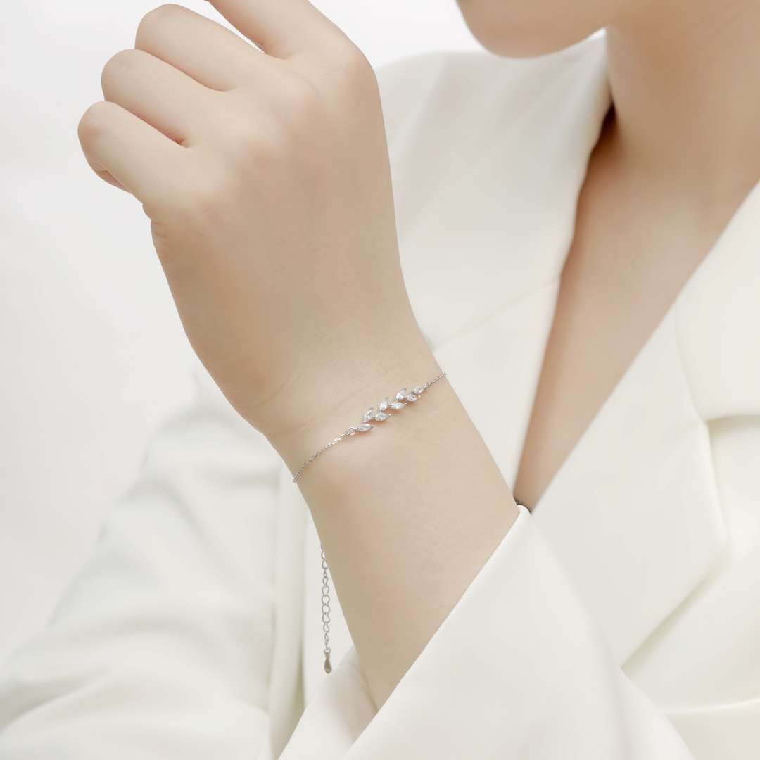 [Bijoux Regalia] Bracelet élégant en forme de feuilles de blé