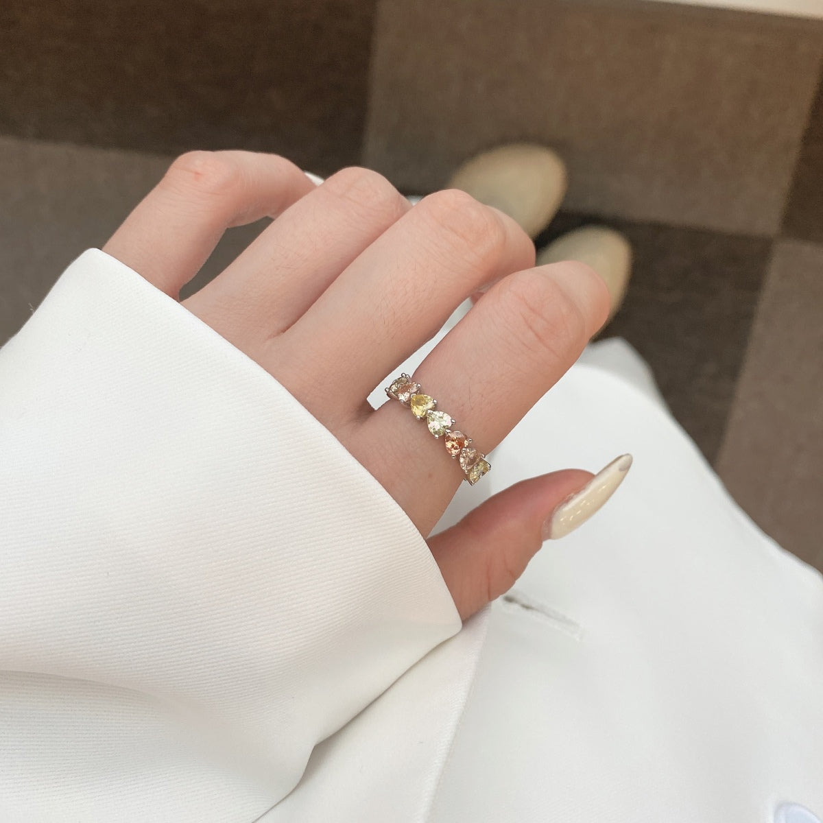 [Joyería Regalia] Anillo de enamorados con corte de corazón, radiante y romántico, de 0,25 quilates