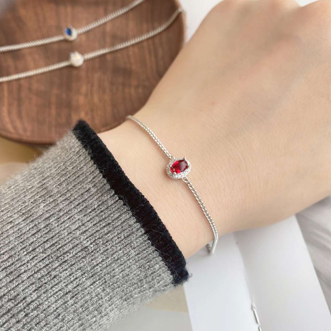 [Bijoux Regalia] Bracelet de forme ovale exquis