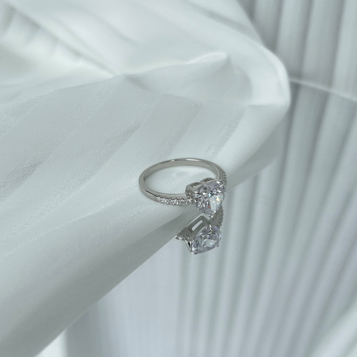 [Joyas Regalia] Anillo de amante con corte de corazón deslumbrante y brillante de 2.0 quilates