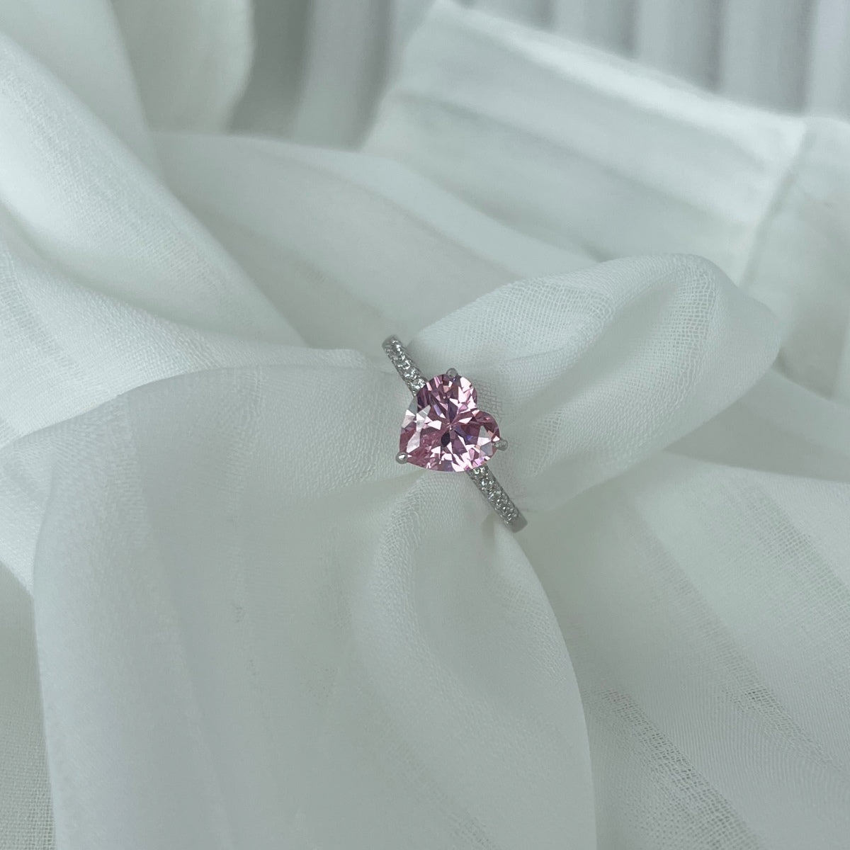 [Joyas Regalia] Anillo de amante con corte de corazón deslumbrante y brillante de 2.0 quilates
