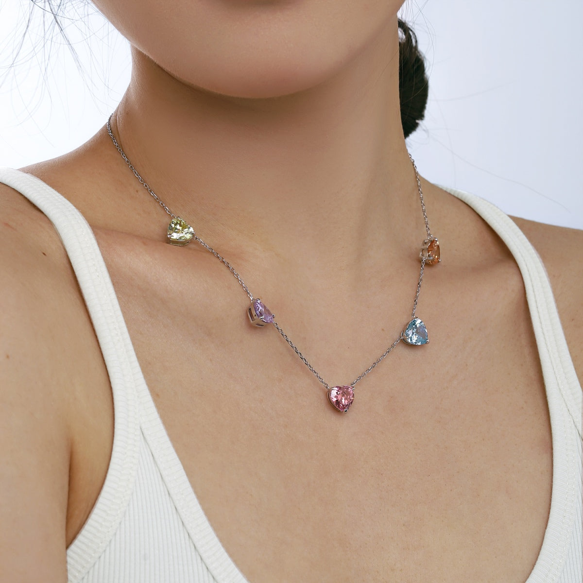 [Regalia jewelry]Sparkling Colorful Heart Cut Necklace