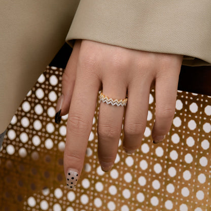 [Joyas Regalia] Anillo diario delicado y encantador con forma de ola