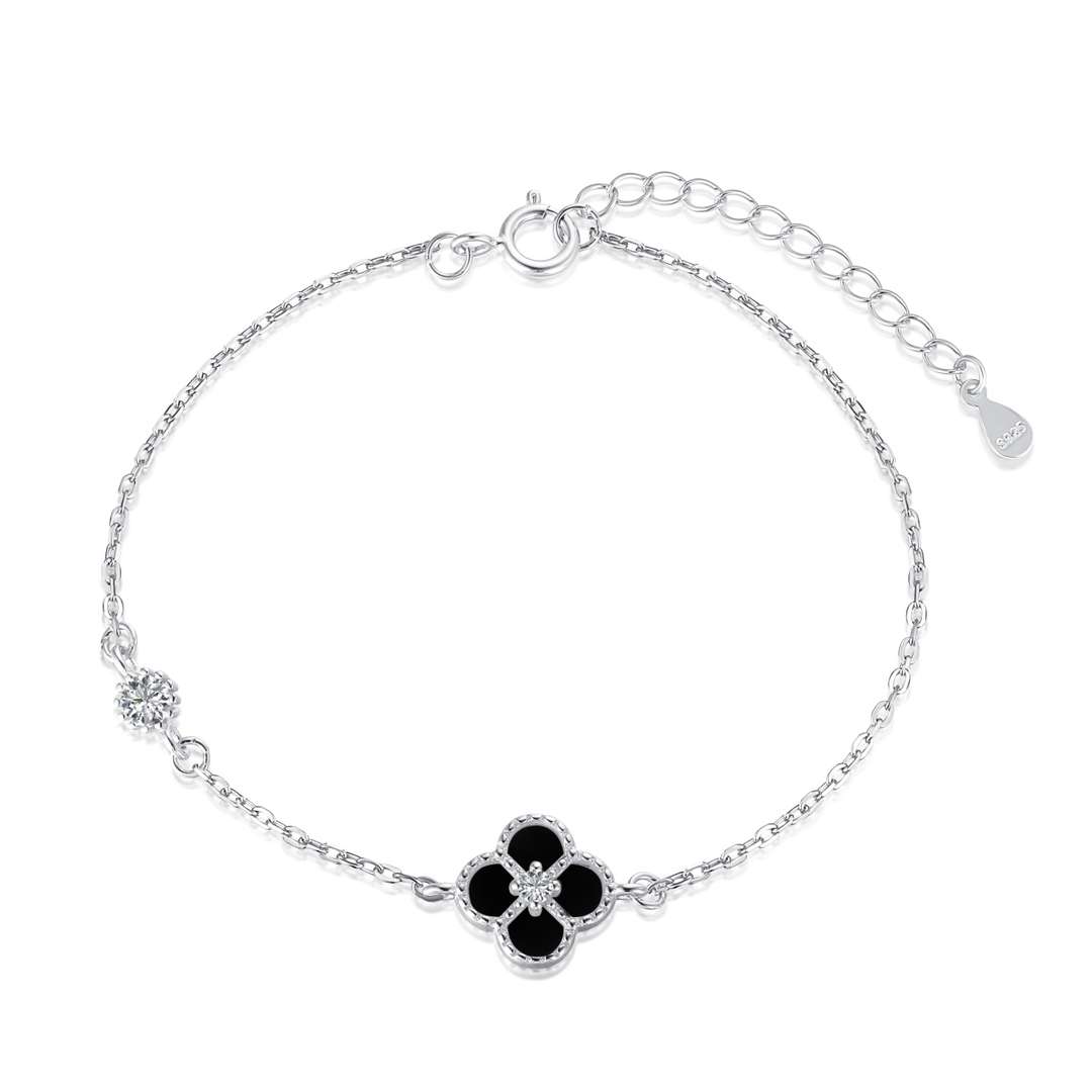 [Bijoux Regalia] Bracelet délicat trèfle à quatre feuilles