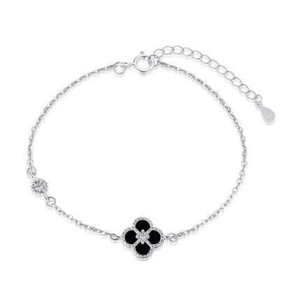 [Bijoux Regalia] Bracelet délicat trèfle à quatre feuilles