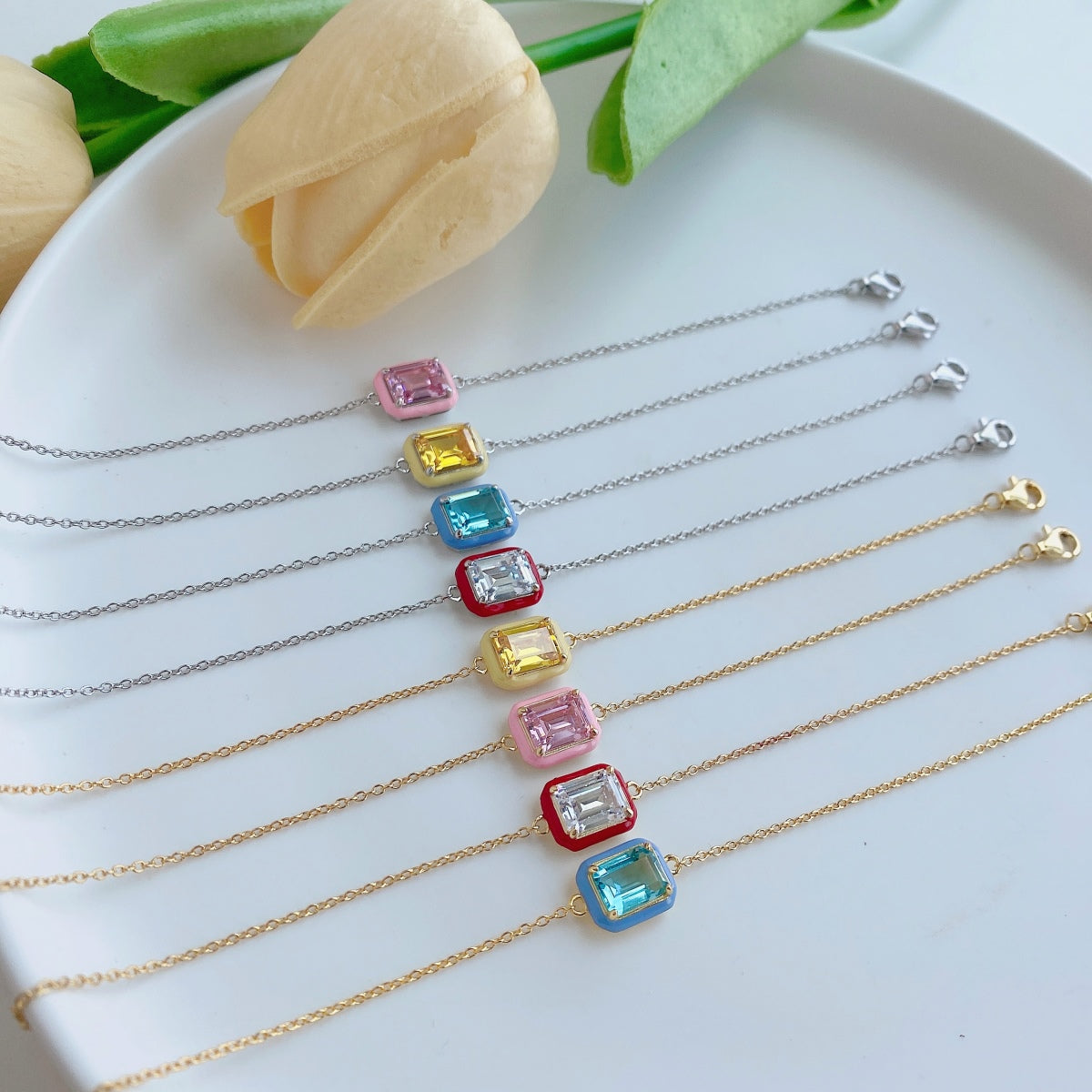 [Bijoux Regalia] Bracelet quotidien en émeraude colorée scintillante de 2,0 carats