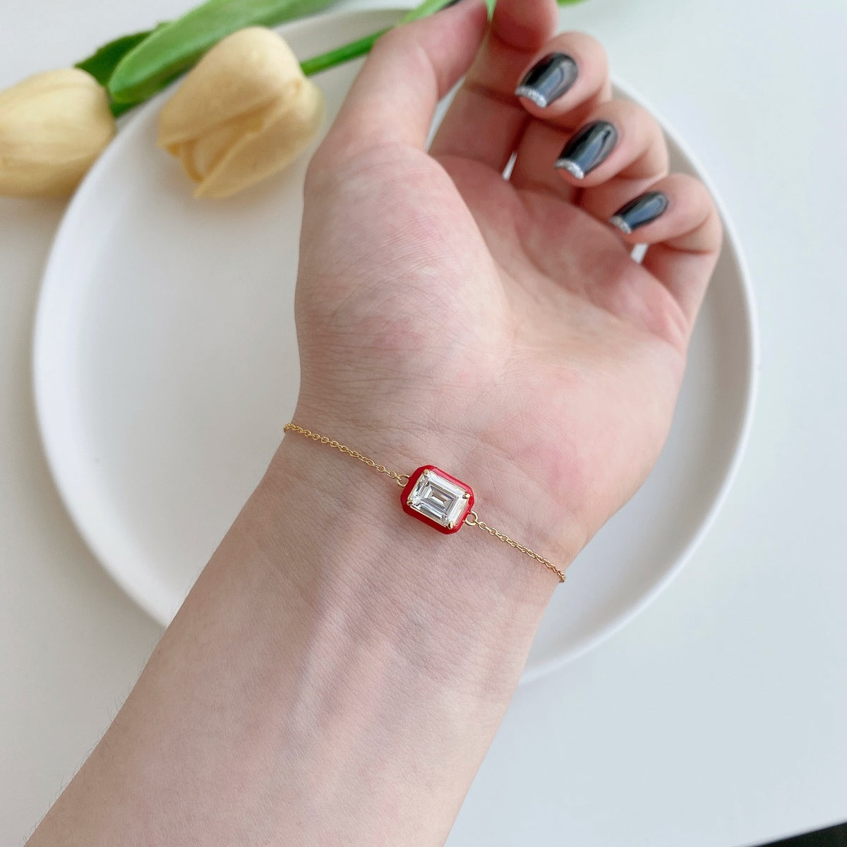 [Bijoux Regalia] Bracelet quotidien en émeraude colorée scintillante de 2,0 carats