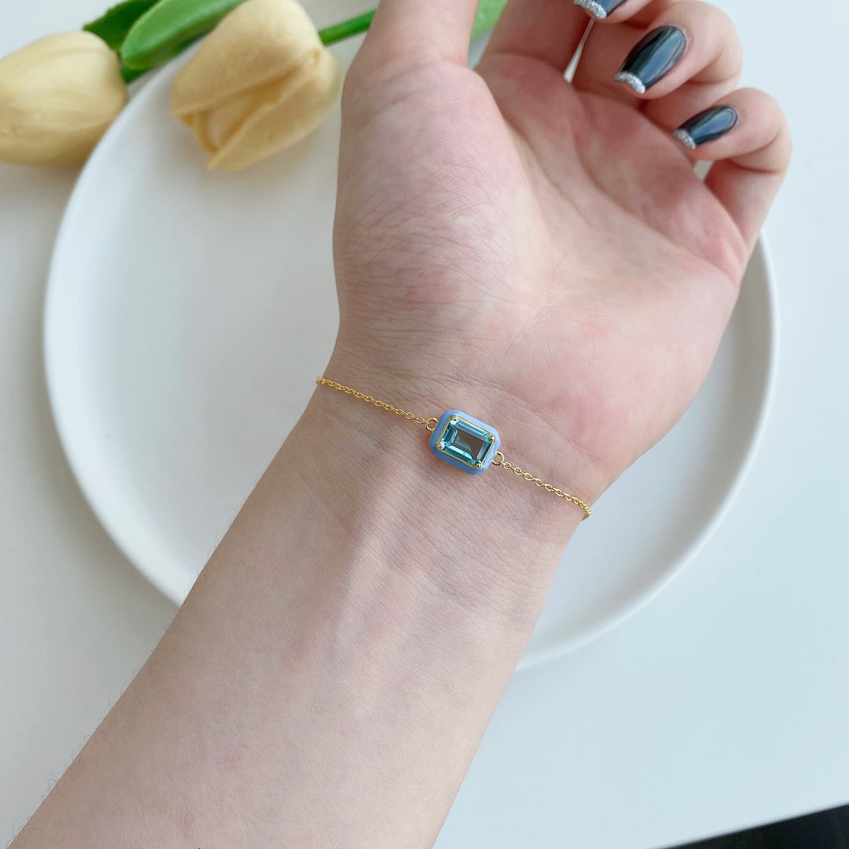 [Bijoux Regalia] Bracelet quotidien en émeraude colorée scintillante de 2,0 carats