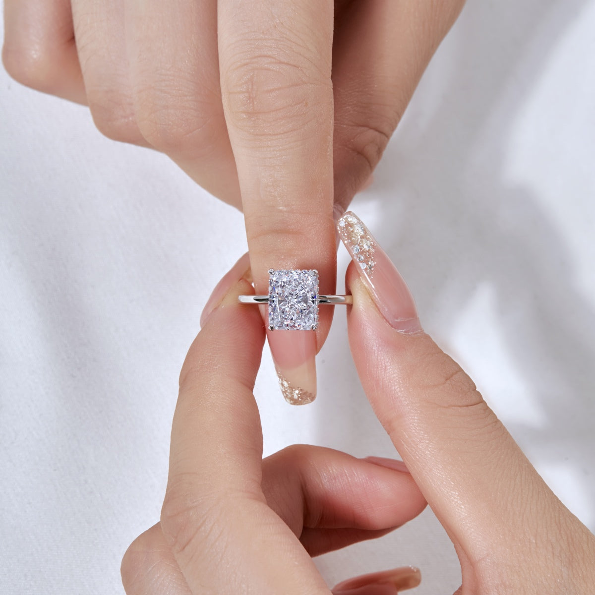 [Regalia jewelry]4.0 Carat Ornate Enchanting Radiand Cut Banquet Ring