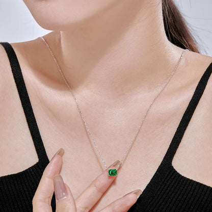 [Bijoux Regalia] Collier coloré de forme carrée luxueuse