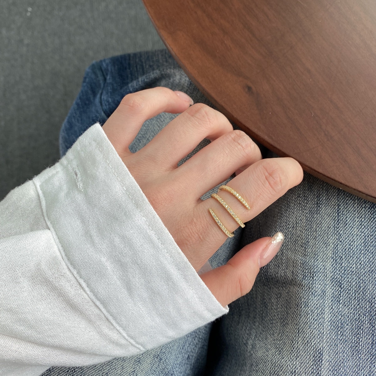 [Joyas Regalia] Anillo diario único y vibrante con enredos