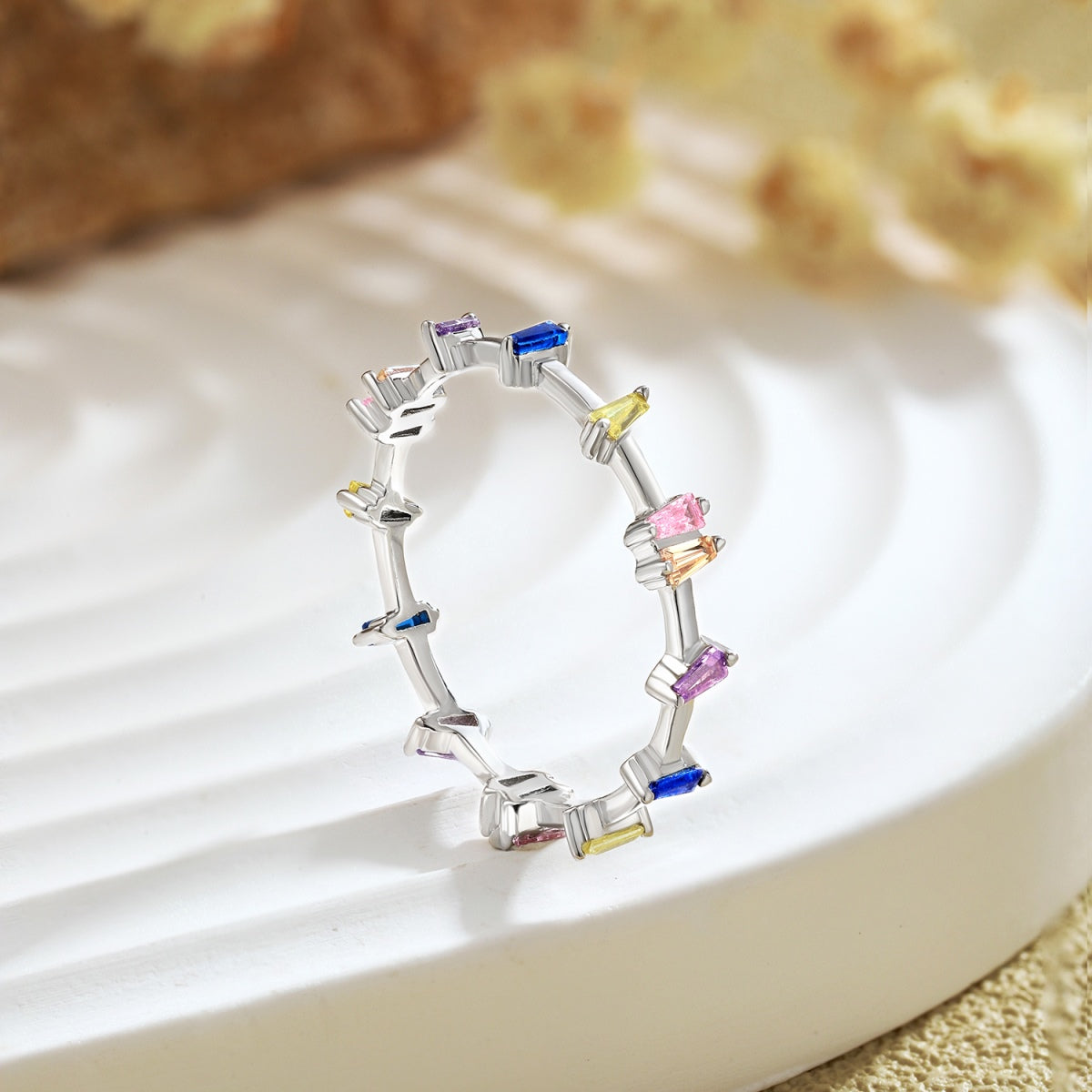 [Joyas Regalia] Anillo diario único con corte trapezoidal