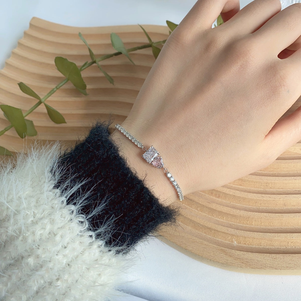 [Bijoux Regalia] Bracelet amoureux multi-formes unique et éblouissant