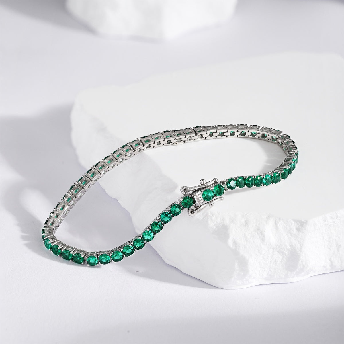 [Bijoux Regalia] Bracelet de fête rond coloré et éclatant
