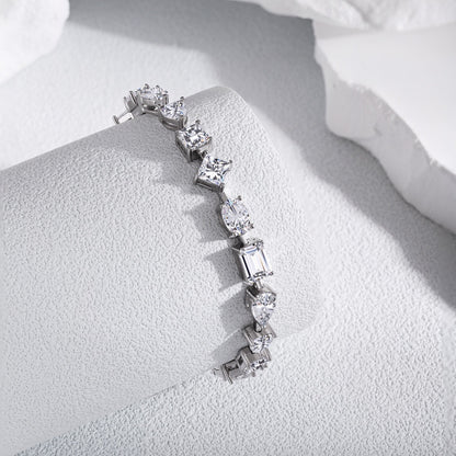 [Bijoux Regalia] Bracelet quotidien unique et exquis à plusieurs coupes