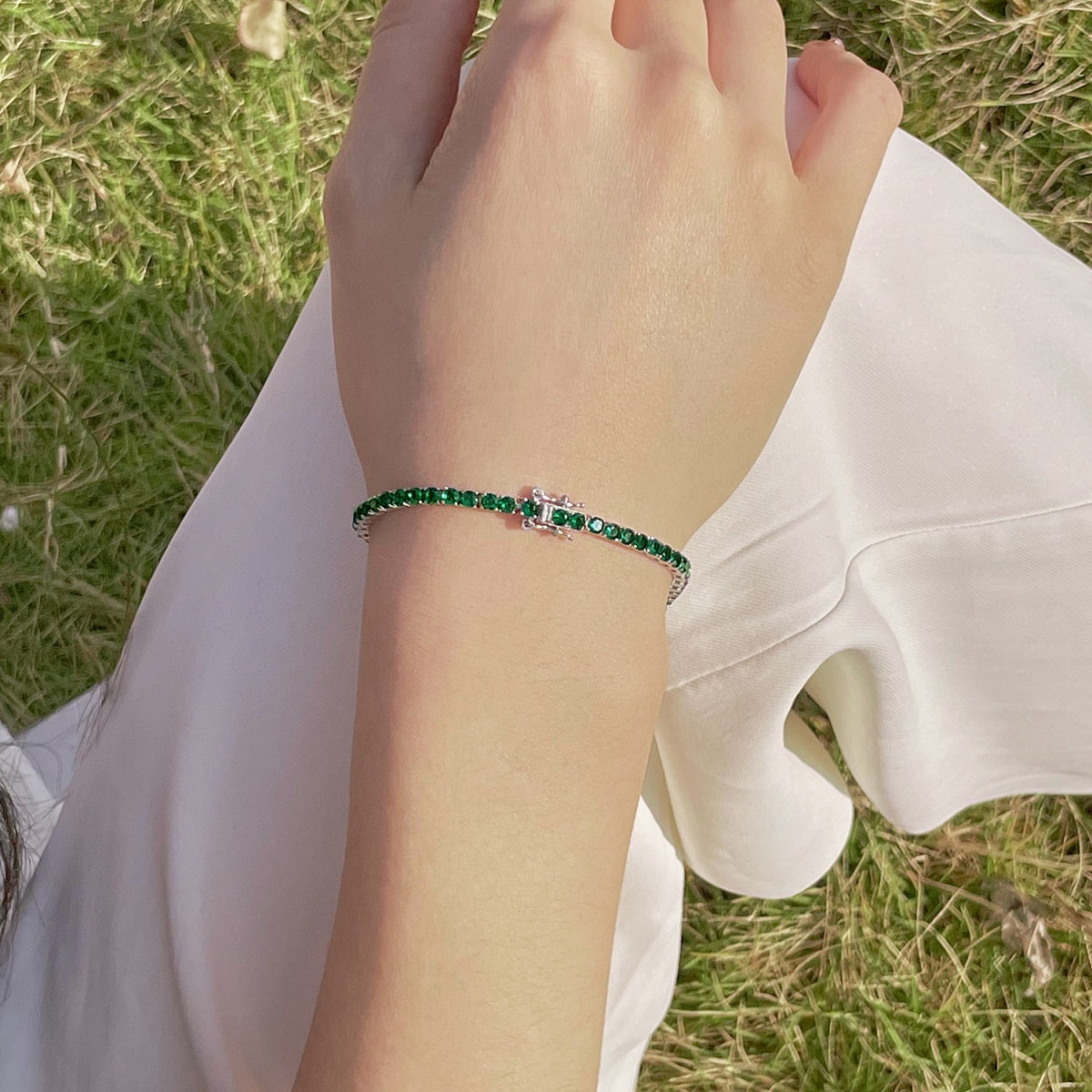 [Bijoux Regalia] Bracelet de fête rond coloré et éclatant