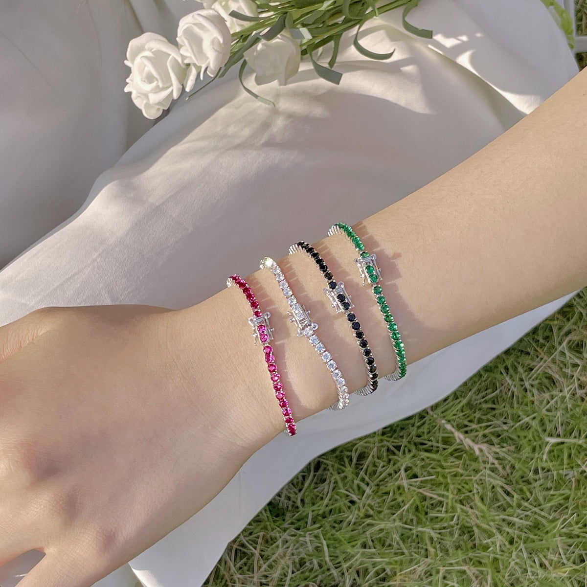 [Bijoux Regalia] Bracelet de fête rond coloré et éclatant