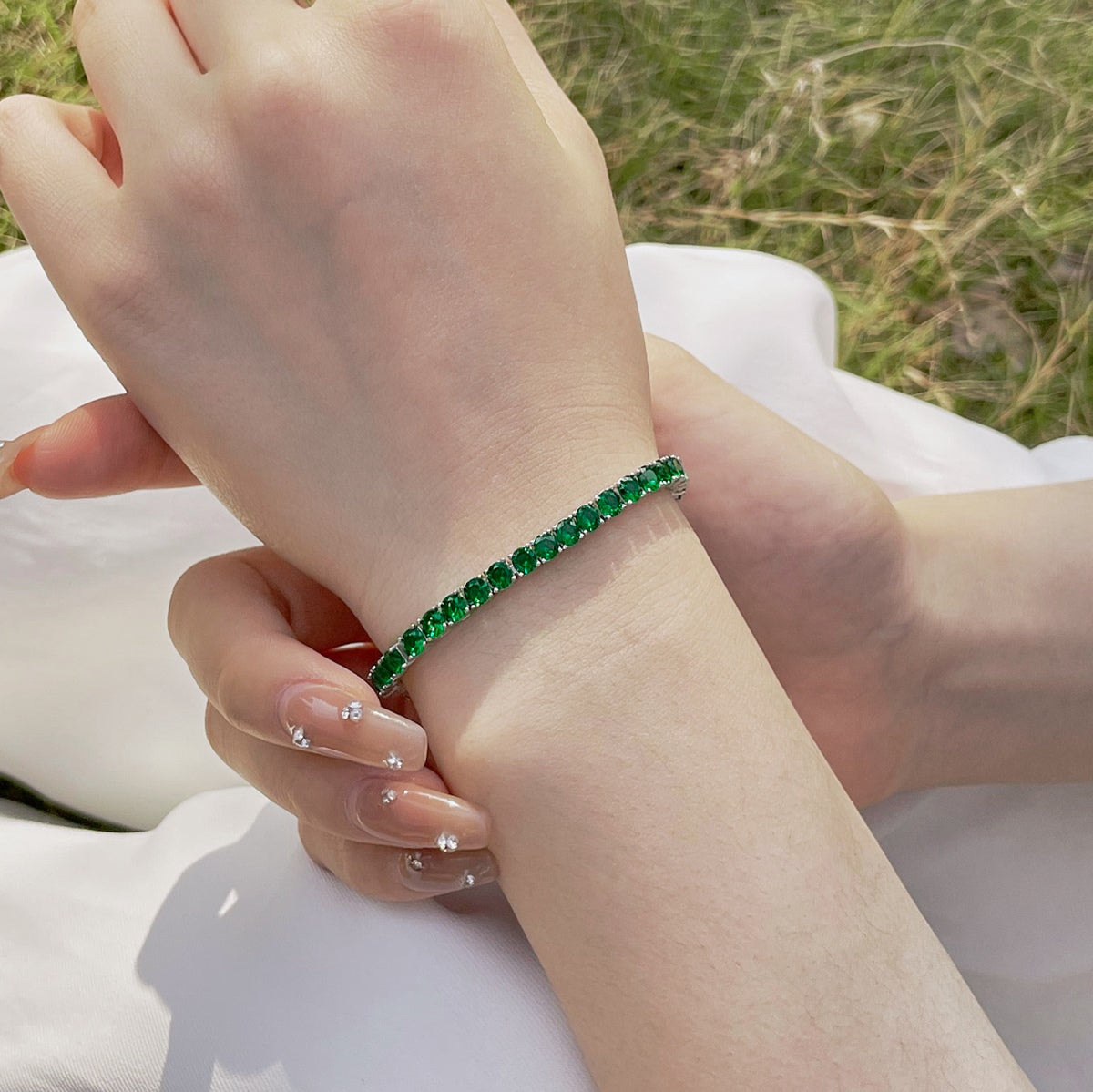 [Bijoux Regalia] Bracelet de fête rond coloré et éclatant