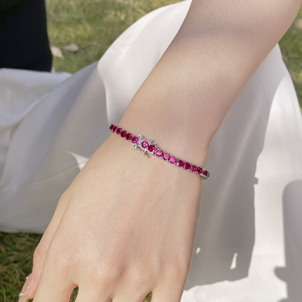 [Bijoux Regalia] Bracelet de fête rond coloré et éclatant